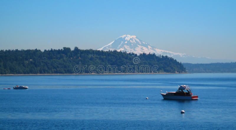 Scenic View of Mt. Rainier with Boats stock photography
