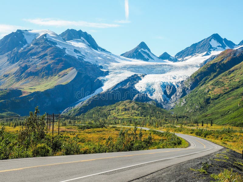 Sceniczny strzał lodowca Warington z drogi alaska usa zdjęcie stock