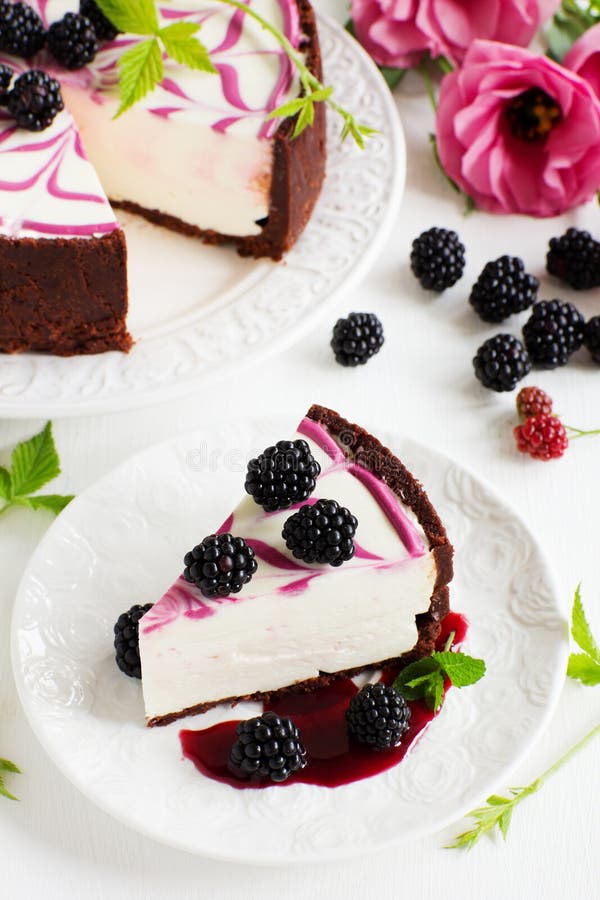 Schachkuchen mit Pistazien stockbild. Bild von pistazien - 52452587 Schachkuchen mit Pistazien stockbild. Bild von pistazien - 52452587