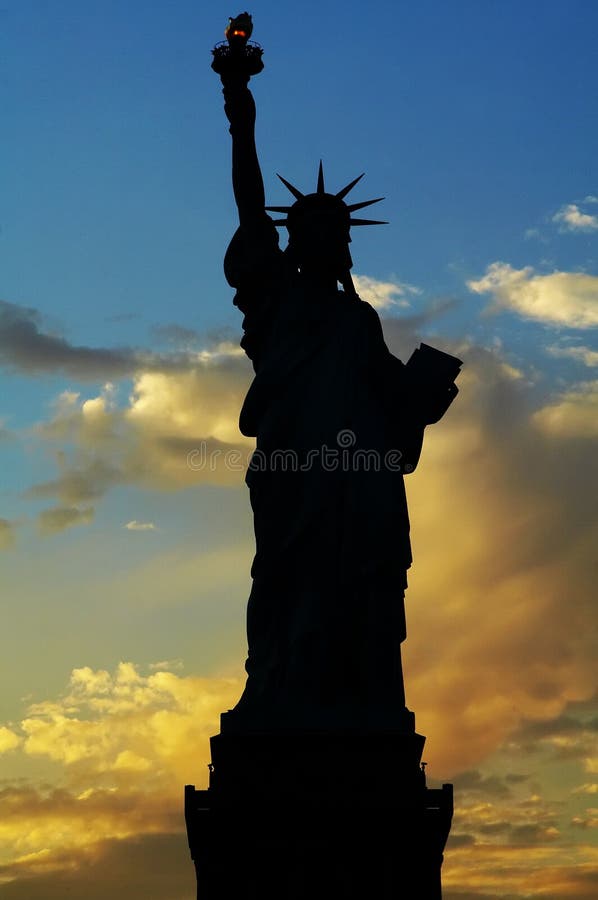 Schattenbild der Dame Liberty lizenzfreie stockfotos Schattenbild der Dame Liberty lizenzfreie stockfotos