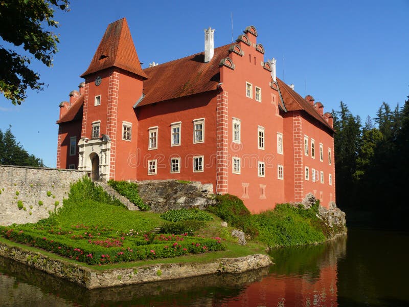 Schloss Cervena lhota lizenzfreie stockfotografie Schloss Cervena lhota lizenzfreie stockfotografie
