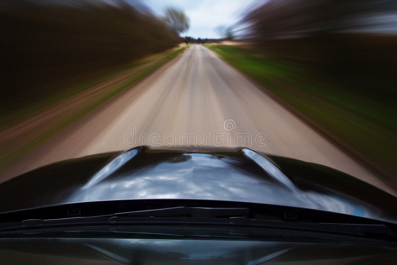 Schnellfahrenauto stockfotografie Schnellfahrenauto stockfotografie
