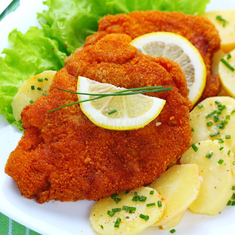 Schnitzel de salchicha de Francfort fotos de archivo Schnitzel de salchicha de Francfort fotos de archivo
