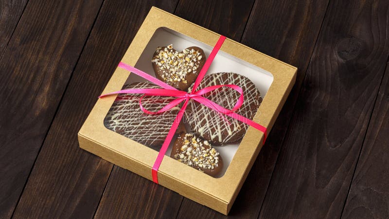 Schokoladennachtisch, Kuchen in einem Kasten stockbilder Schokoladennachtisch, Kuchen in einem Kasten stockbilder