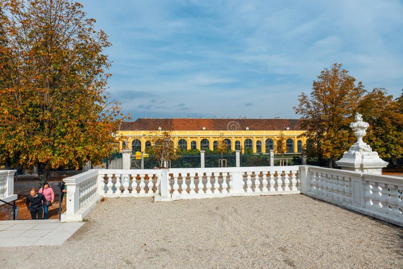 Schonbrunn Palace In Vienna Editorial Photography Image Of Heritage