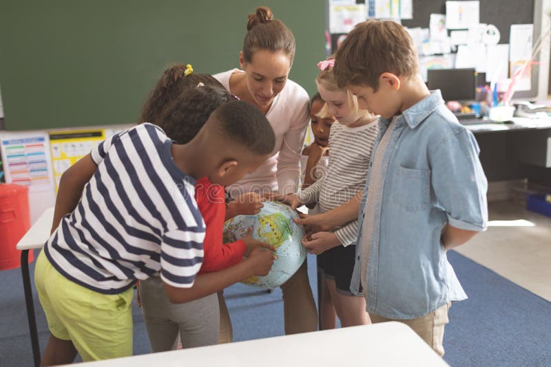 school visit the globe