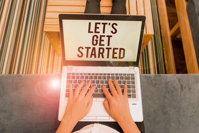 Schreiben einer Notiz, in der Let's Get Started angezeigt wird Business-Foto-Präsentation zu Beginn oder mit der Arbeit an etwas, lizenzfreies stockfoto Schreiben einer Notiz, in der Let's Get Started angezeigt wird Business-Foto-Präsentation zu Beginn oder mit der Arbeit an etwas, lizenzfreies stockfoto