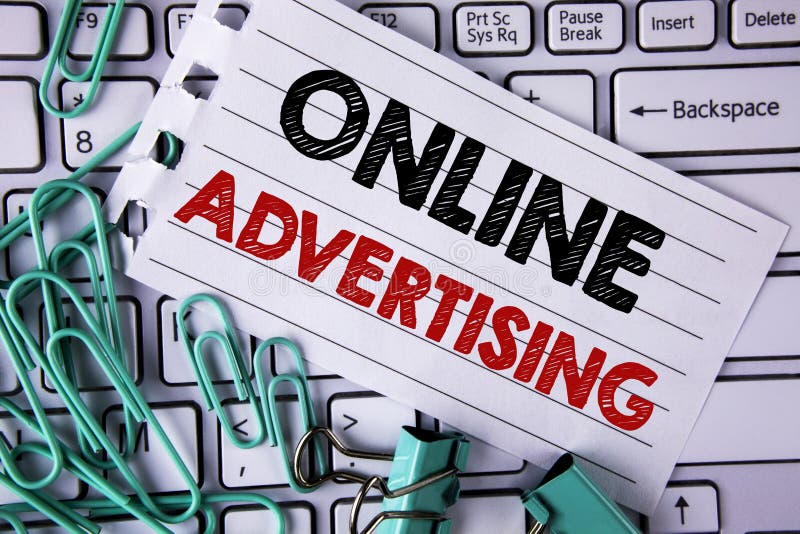 Schreibensanmerkung, die Online-Werbung zeigt Präsentationswebsite des Geschäftsfotos kämpft SEO Reaching-writte EDV-Marketing de