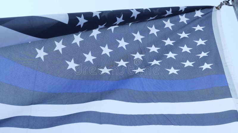 Schwarz weiß amerikanisch monochrom Flagge mit blauen Streifen oder Linie Polizei Unterstützung.