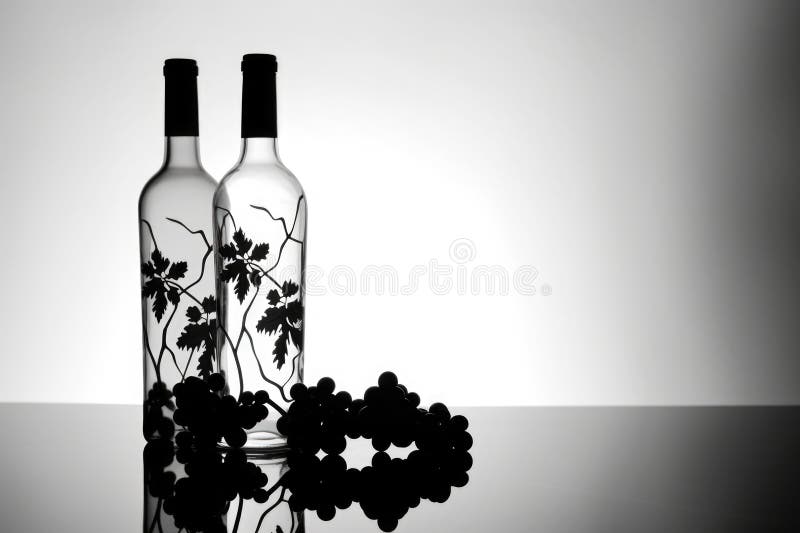 Schwarzweißsilhouette aus Traubensoda lizenzfreies stockbild