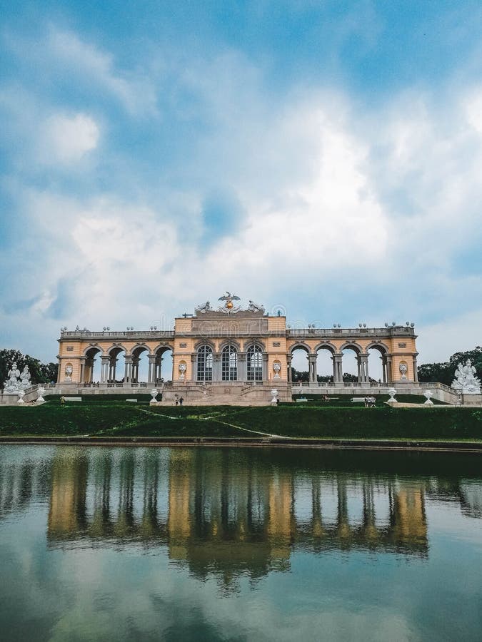 Schönbrunn Gloriette Viena, Austria imágenes de archivo libres de regalías Schönbrunn Gloriette Viena, Austria imágenes de archivo libres de regalías