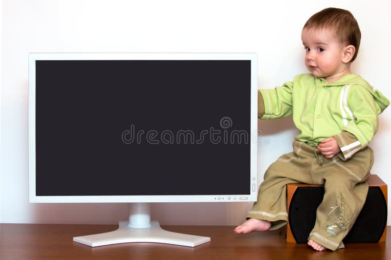 Schätzchen am Computer stockbilder