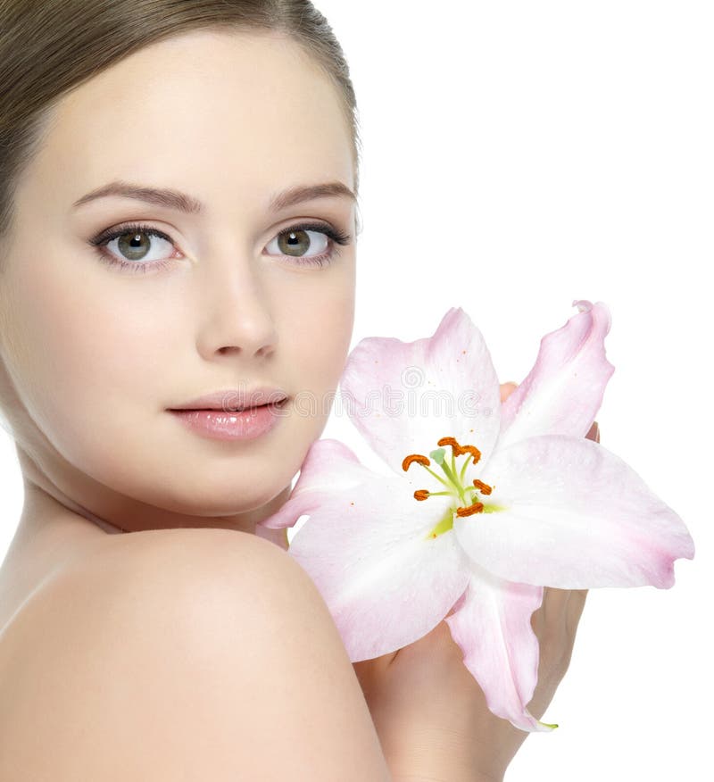 Schöne Blume und schönes Mädchen lizenzfreie stockfotografie