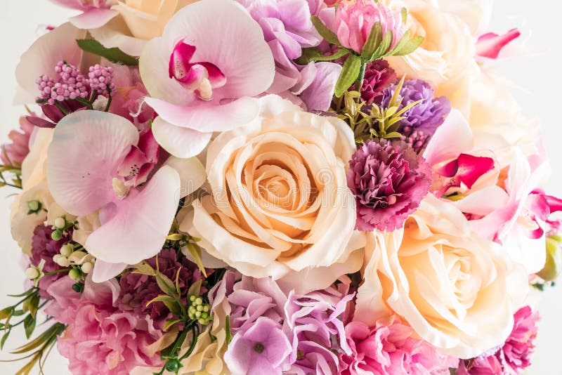 Schöner Blumenstrauß der Blumen lizenzfreies stockfoto