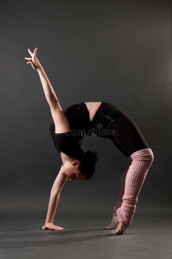 Schöner flexibler Gymnast