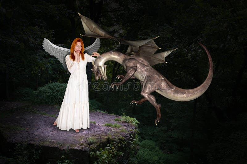 Schöner Forest Woman- und Fliegen-Drache stockbilder Schöner Forest Woman- und Fliegen-Drache stockbilder