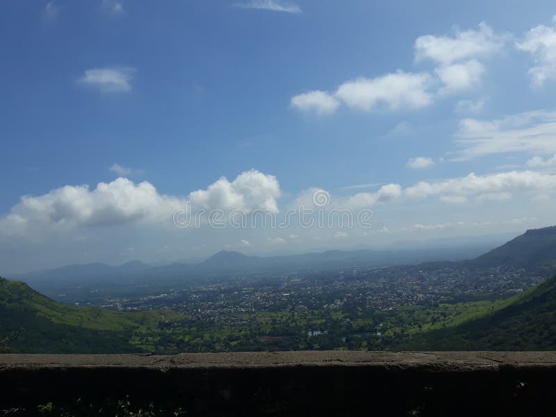 Schöner Himmel und schöne Natur perfekt Leben lizenzfreie stockbilder