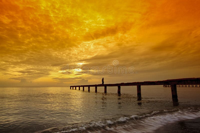 Schöner Sonnenaufgang lizenzfreie stockfotos Schöner Sonnenaufgang lizenzfreie stockfotos