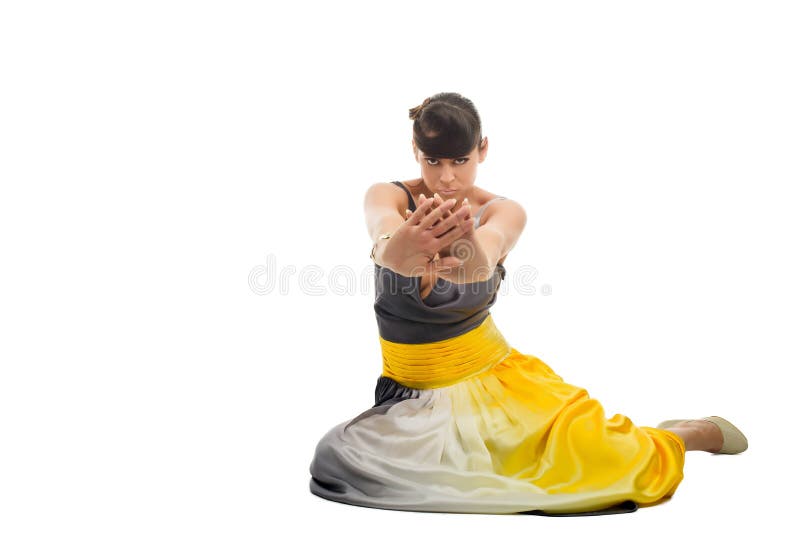 Schönes Mode-Modell-Nahaufnahmeporträt mit Haardesign lizenzfreie stockfotografie Schönes Mode-Modell-Nahaufnahmeporträt mit Haardesign lizenzfreie stockfotografie