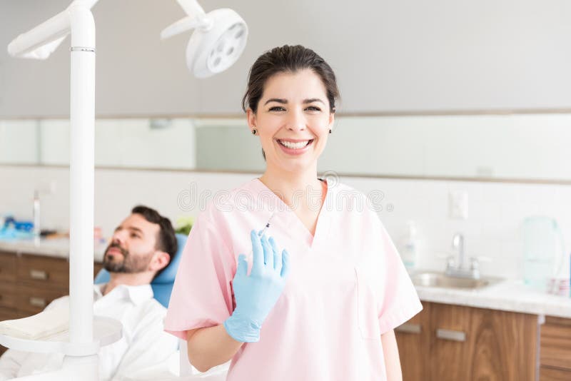Schönheitschirurg In Clinic lizenzfreie stockfotos Schönheitschirurg In Clinic lizenzfreie stockfotos