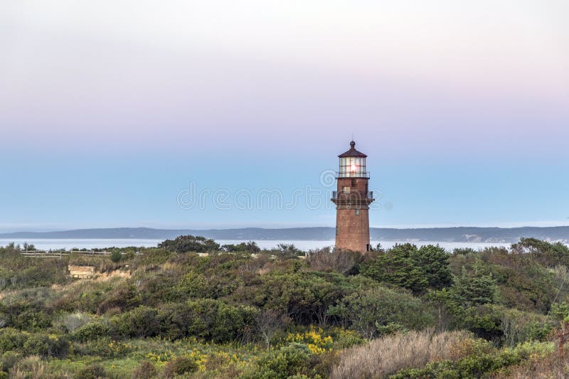 Scogliere cape cape del faro del gay e del gay di argilla al westernmo fotografia stock Scogliere cape cape del faro del gay e del gay di argilla al westernmo fotografia stock