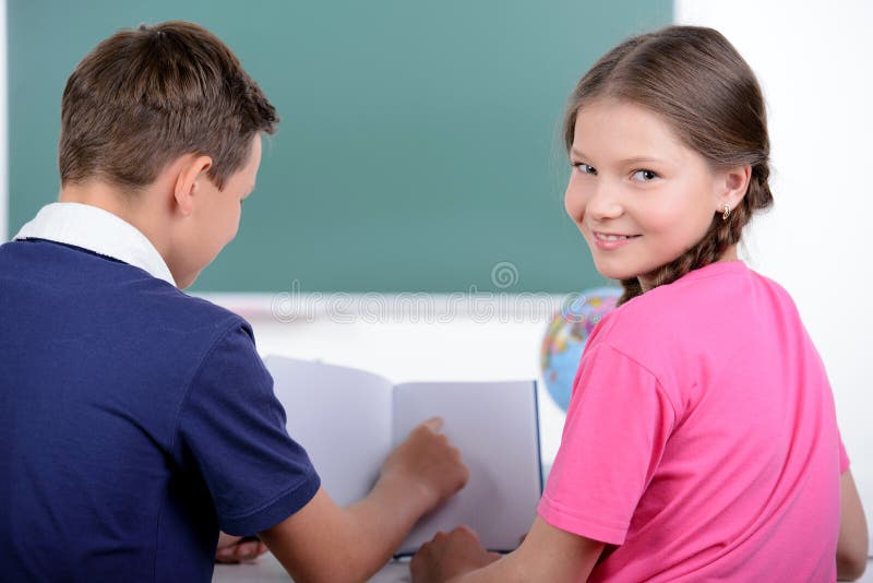 Bambini a scuola fotografia stock libera da diritti