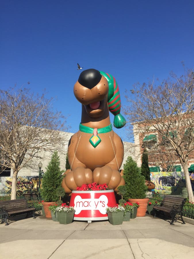 Giant Scooby Doo balloon on display at Universal Studios, Orlando, FL. Giant Scooby Doo balloon on display at Universal Studios, Orlando, FL.