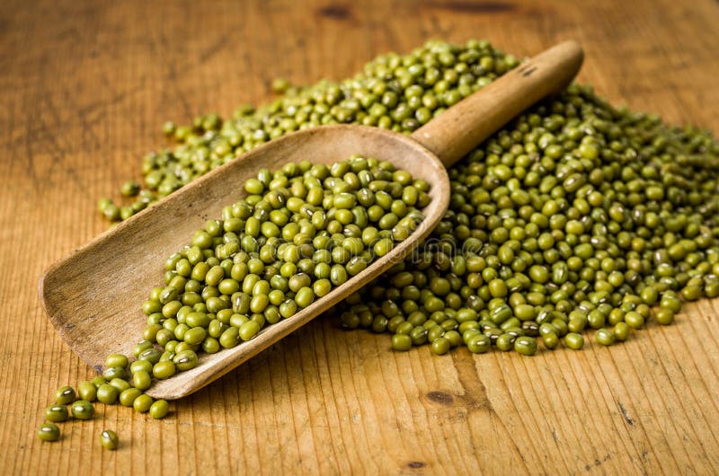 Scoop with mung beans royalty free stock image