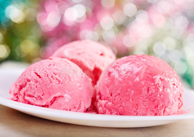 Scoops of Strawberry Ice Cream Stock Photo - Image of milk, cream: 47742048
