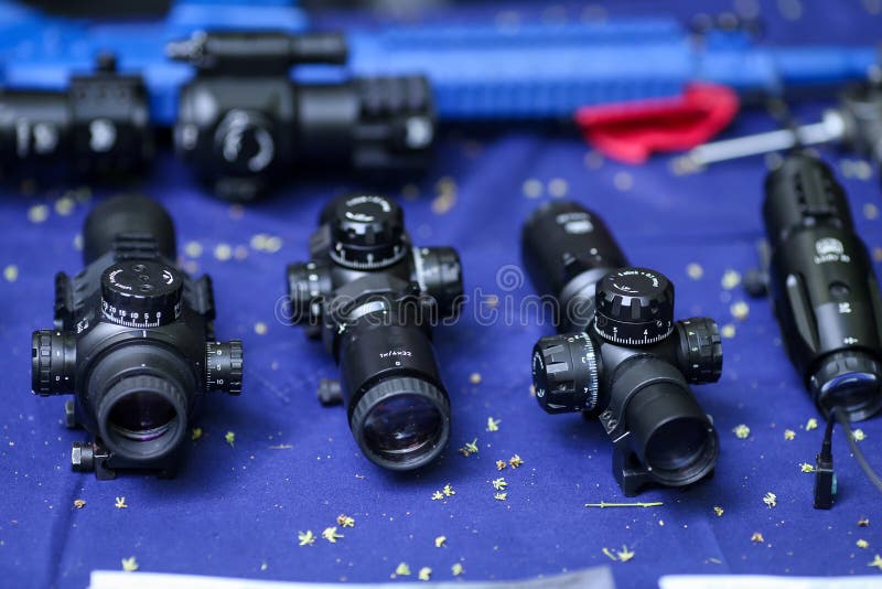 Scopes for tactical assault rifles