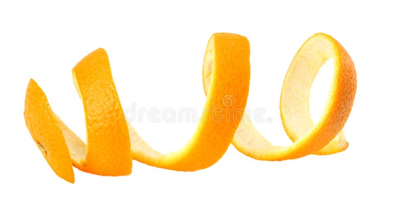 scorza d'arancia fresca isolata su fondo bianco