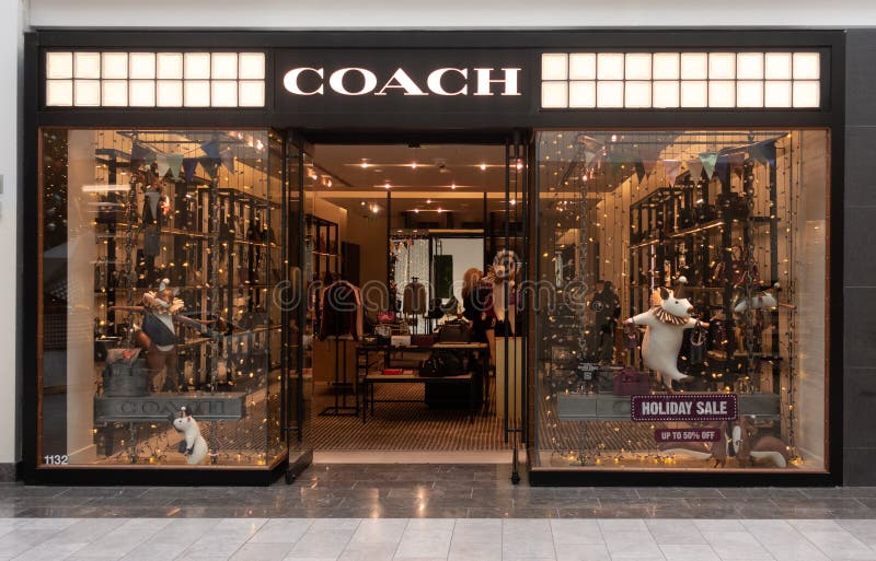 Coach Store, Scottsdale,Az editorial photo. Image of style - 135458866