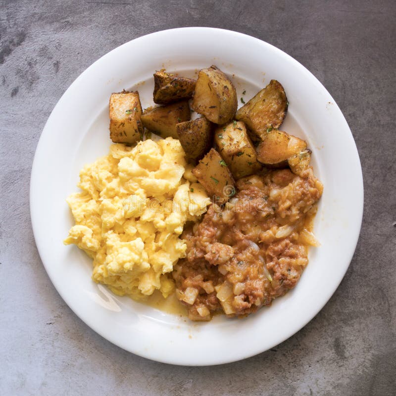 Scrambled Eggs with Corn Beef Hash Stock Photo - Image of eggs
