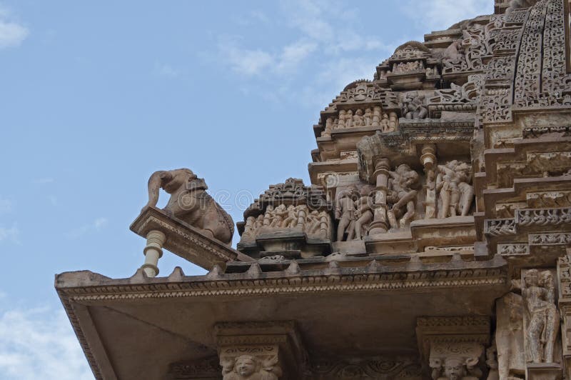 Sculptor at top of Vishvanatha Temple,dedicated to Shiva, Western Temples of Khajuraho, Madya Pradesh, India - UNESCO world
