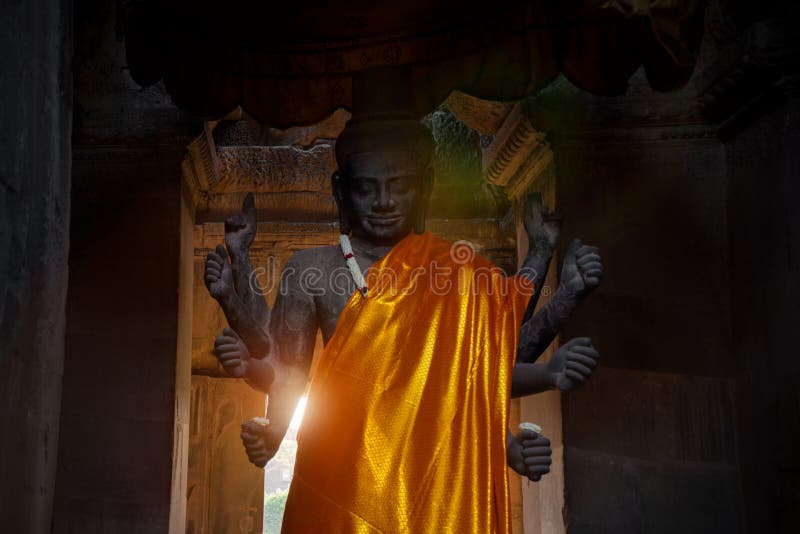 Sculpture en Vishnu dans le temple d'Angkor Vat photos stock Sculpture en Vishnu dans le temple d'Angkor Vat photos stock