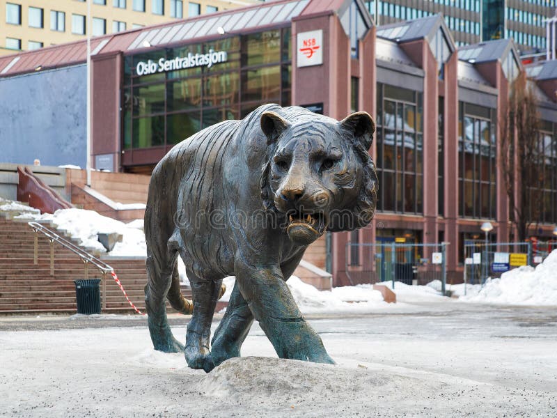 Sculpture of Tiger in Oslo, Norway Editorial Photography Image of