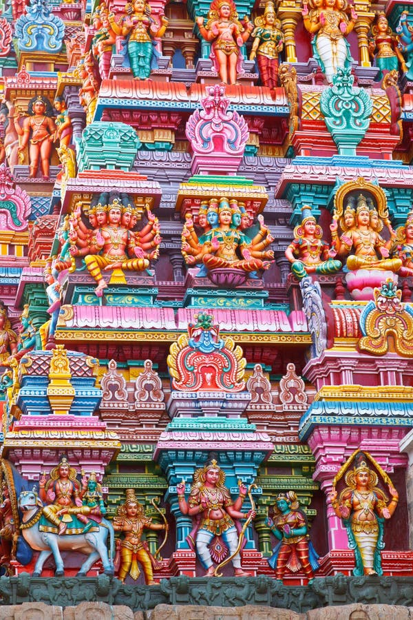 Sculptures sur le temple indou image libre de droits Sculptures sur le temple indou image libre de droits