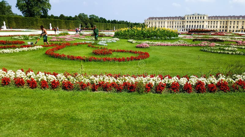 scönbrunn.