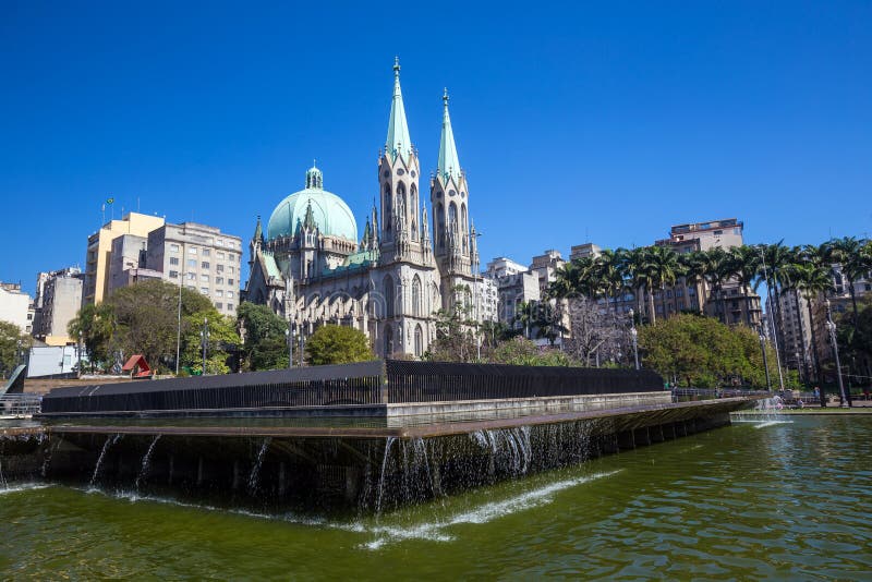 Se-Kathedrale in im Stadtzentrum gelegenem Sao Paulo