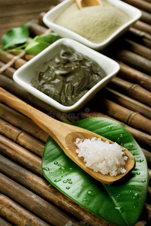 Sea Spa:Mud Mask and Sea Salt Close-up.Spa setting. Sea Spa:Mud Mask and Sea Salt Close-up.Spa setting