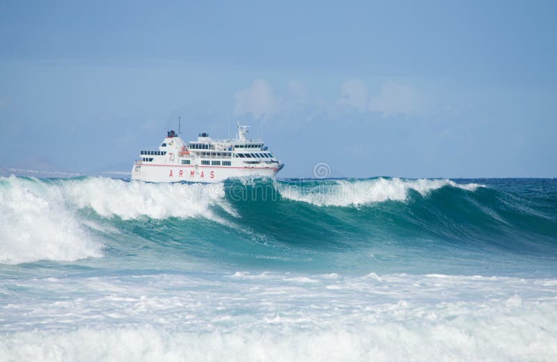 Sea swell and ferry