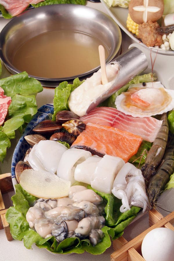 Seafood hot pot stock image. Image of eats, lunch, fresh 15351165