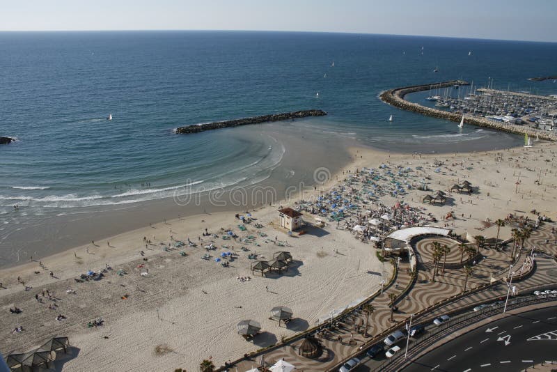 Praia em Tel Aviv fotografia de stock royalty free