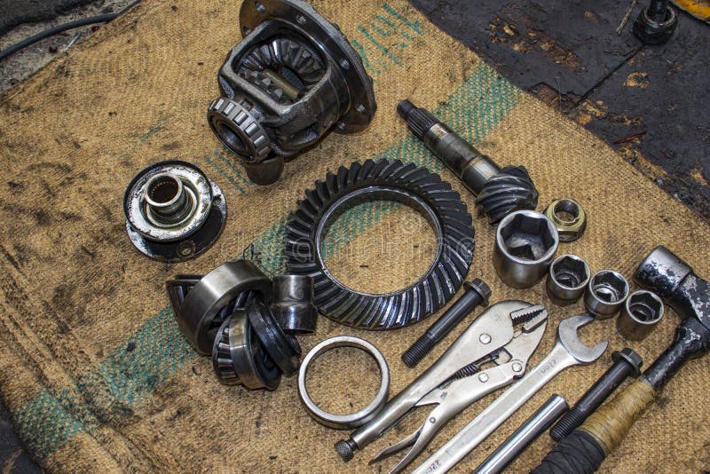Auto Mechanic Rolling Tools Stock Photos Free & RoyaltyFree Stock