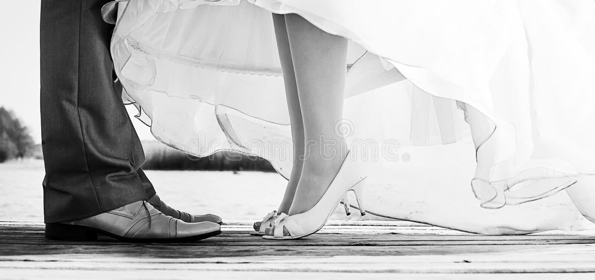 283 Feet Kiss Wedding Stock Photos Free & RoyaltyFree Stock Photos