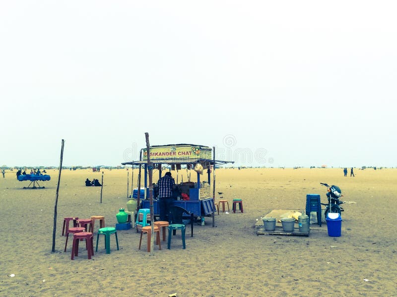 secteur de causerie sur la plage de Chennai