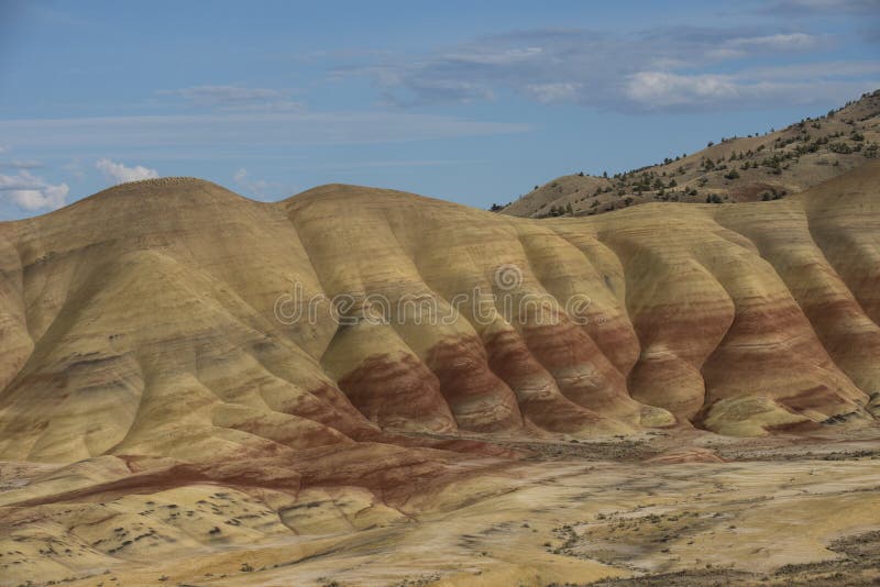 Sedimentära lager av de målade kullarna, Oregon arkivbild Sedimentära lager av de målade kullarna, Oregon arkivbild