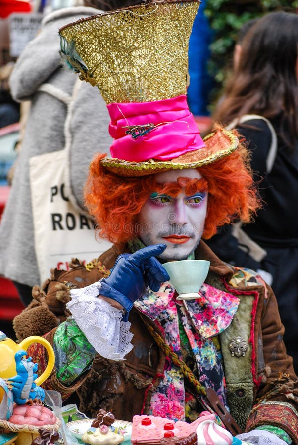 Mad Hatter Tea Party Images – Browse 852 Stock Photos, Vectors