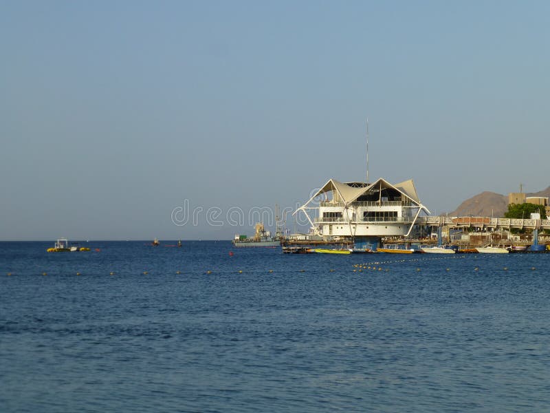 Seepier in der Stadt von Elat stockfotos Seepier in der Stadt von Elat stockfotos