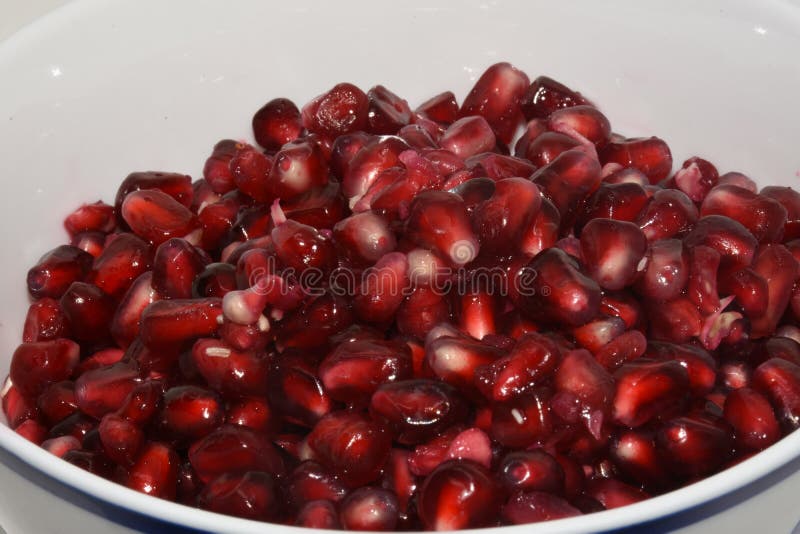 Segmento maturo della frutta del melograno fotografia stock libera da diritti